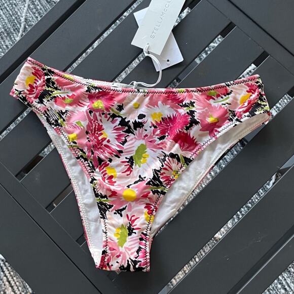Stella McCartney Bikini. - Picture 11 of 11